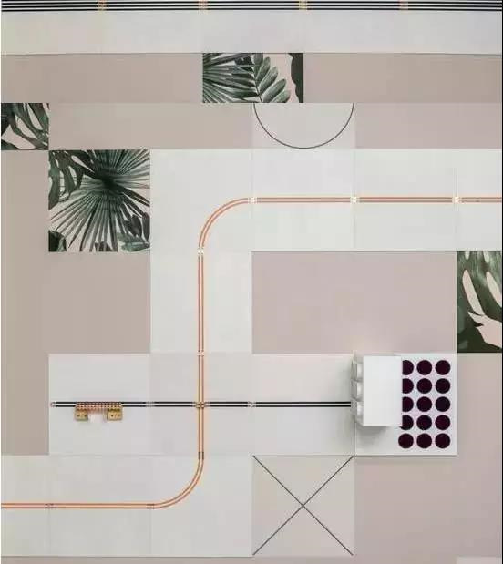 既是墻紙也是電源！是時候停止將電線埋在墻內(nèi)了