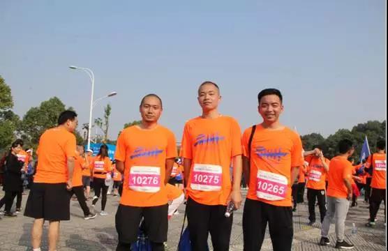 荊州馬拉松來(lái)了，紫電員工用跑步綻放光彩！