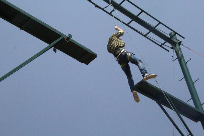 紫電因我而精彩 —紫電公司“5.4”青年員工拓展活動 紫電因我而精彩 —紫電公司“5.4”青年員工拓展活動