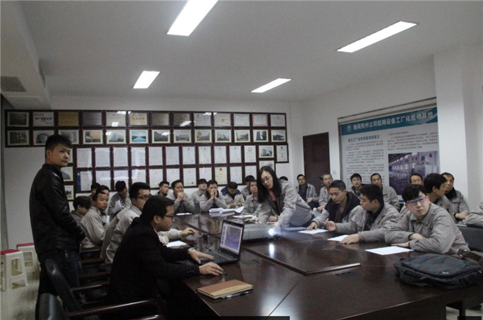 紫電公司開(kāi)展2017年度第一期員工培訓(xùn) 紫電公司開(kāi)展2017年度第一期員工培訓(xùn)